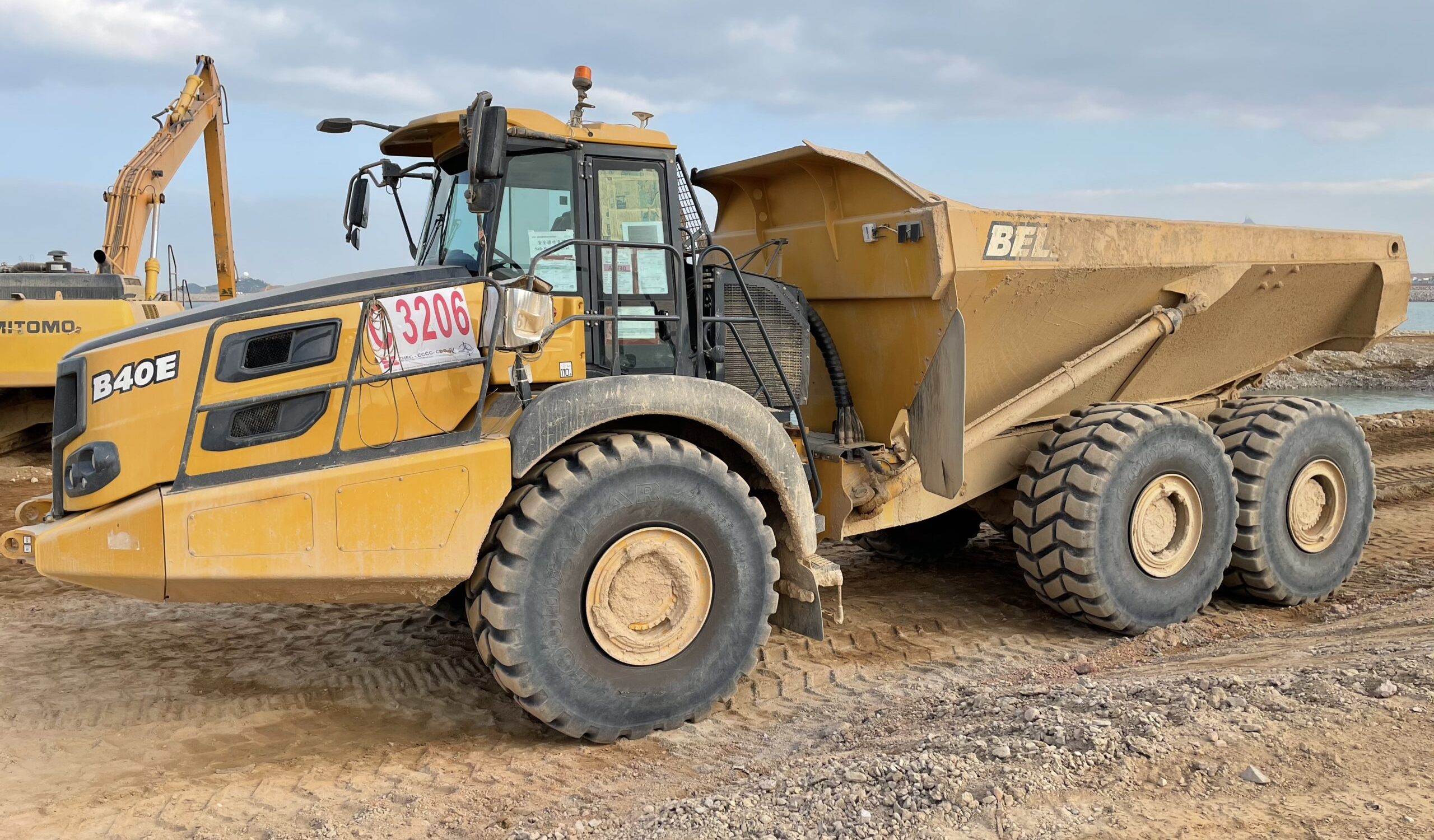 Bell B40D 6x4 Articulated Dump Truck